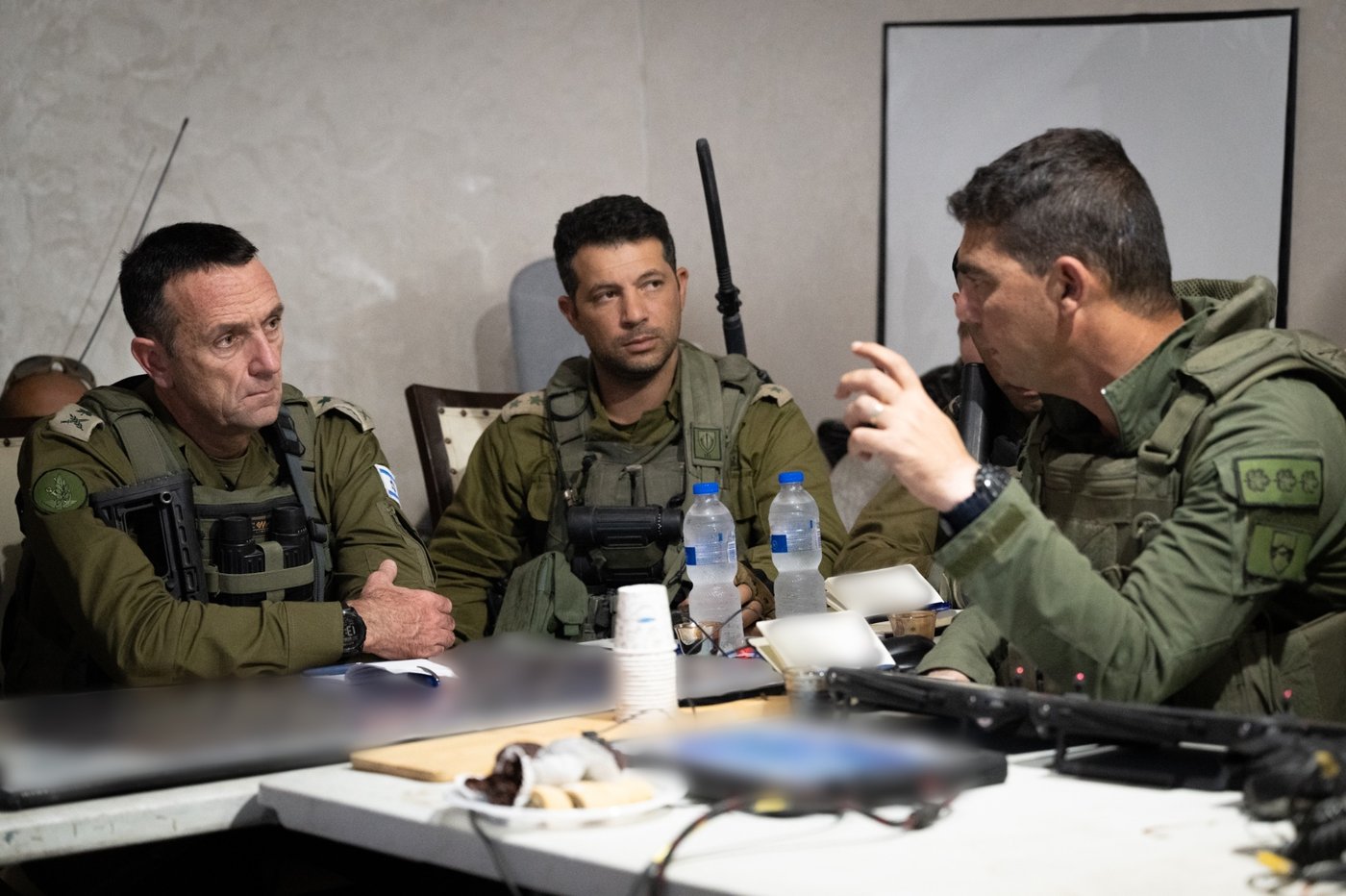 תיעוד: הרמטכ"ל הרצי הלוי בהערכת מצב בתוך רצועת עזה 