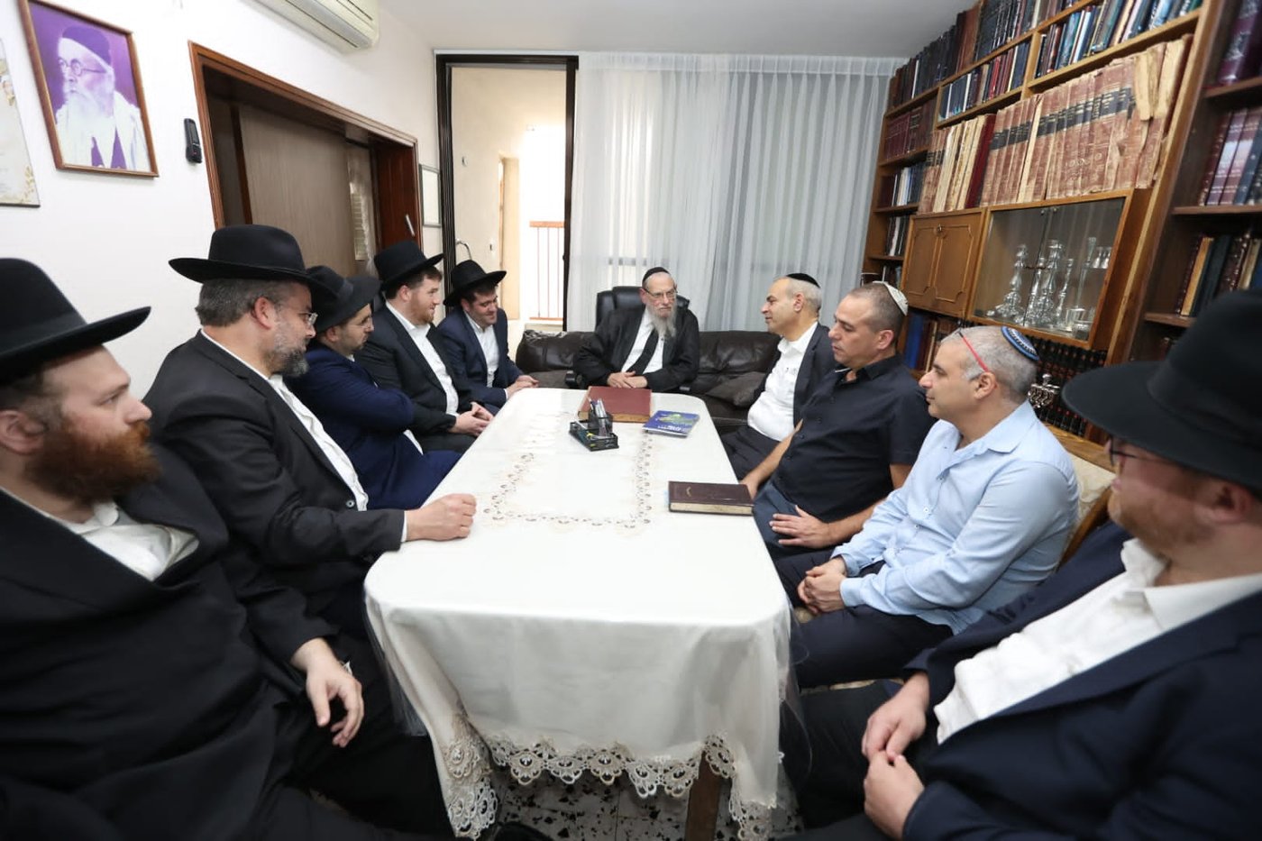 נציגי המרכז הרפואי החדש של מאוחדת בבתי רבנים