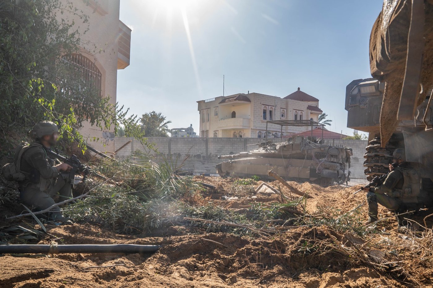 ירי ללא הפסקה: צפו בפעילות כוחות צה"ל ברצועת עזה