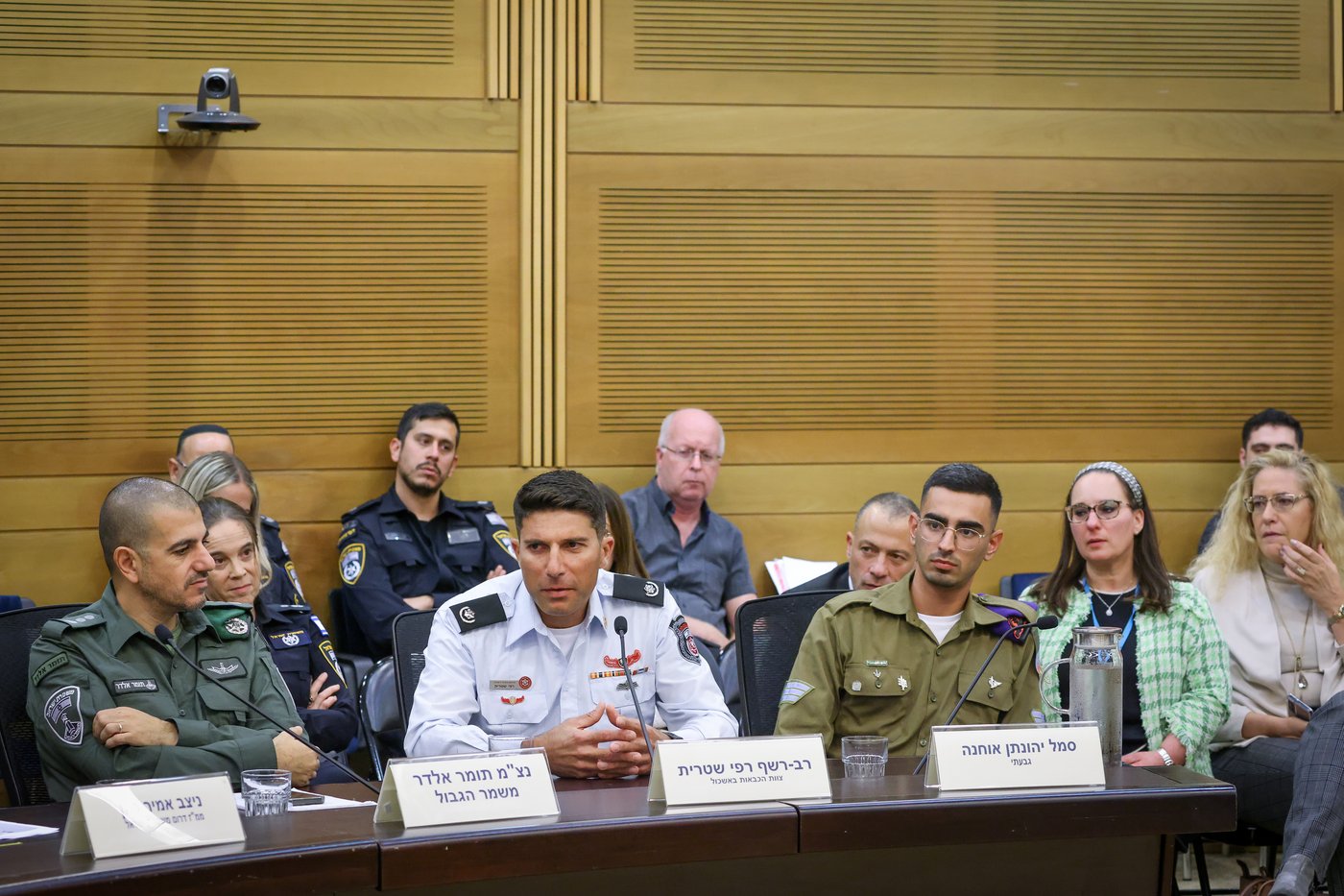 הלוחמים משחזרים
