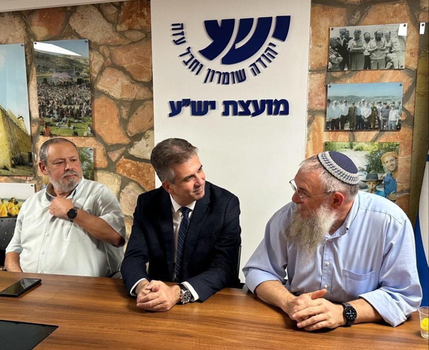 שר החוץ עם שלמה נאמן