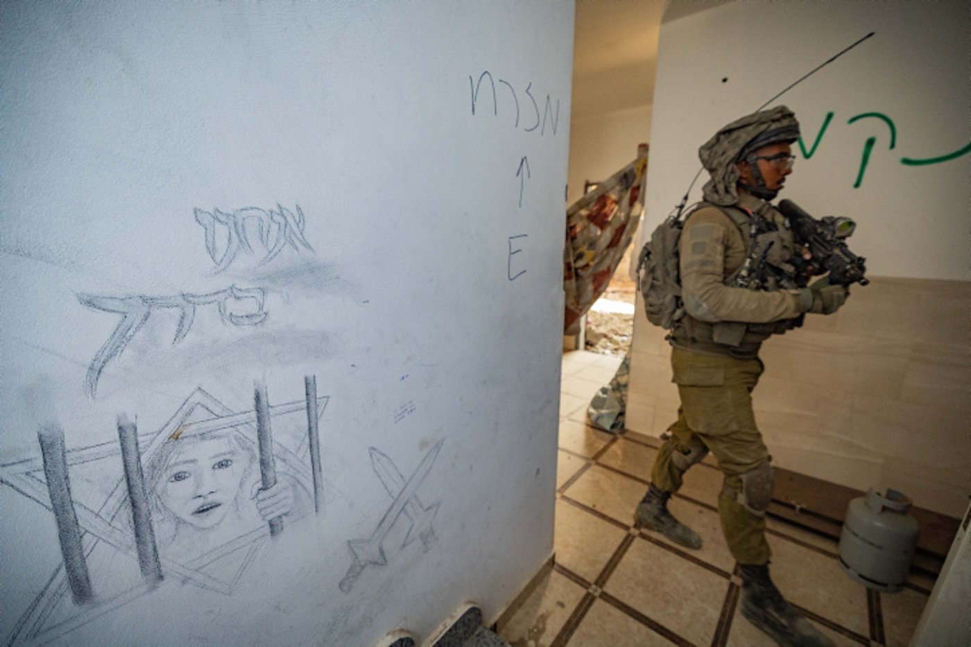 הצלם הצטרף לכוחות המתמרנים בצפון רצועת עזה - ותיעד