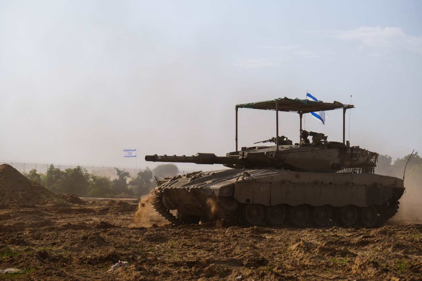 כטב"מים יורטו בגולן ובבקעה | ירי כבד לעבר ערים במרכז ובשפלה | עדכונים שוטפים