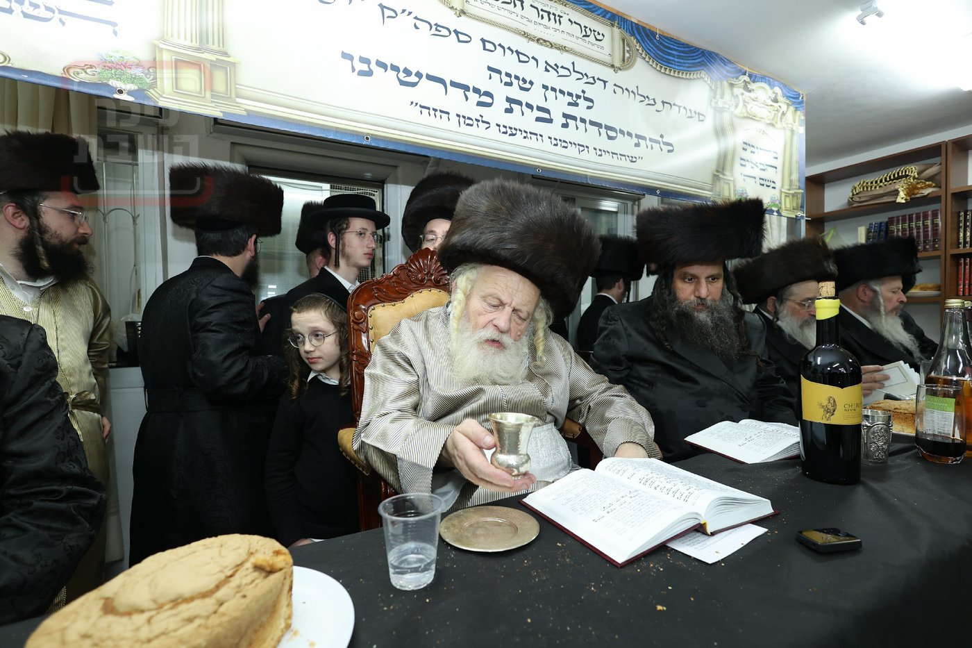 מלווה מלכה וסיום 'תניא' אצל המקובל הגה"צ רבי אביש ציינווירט 