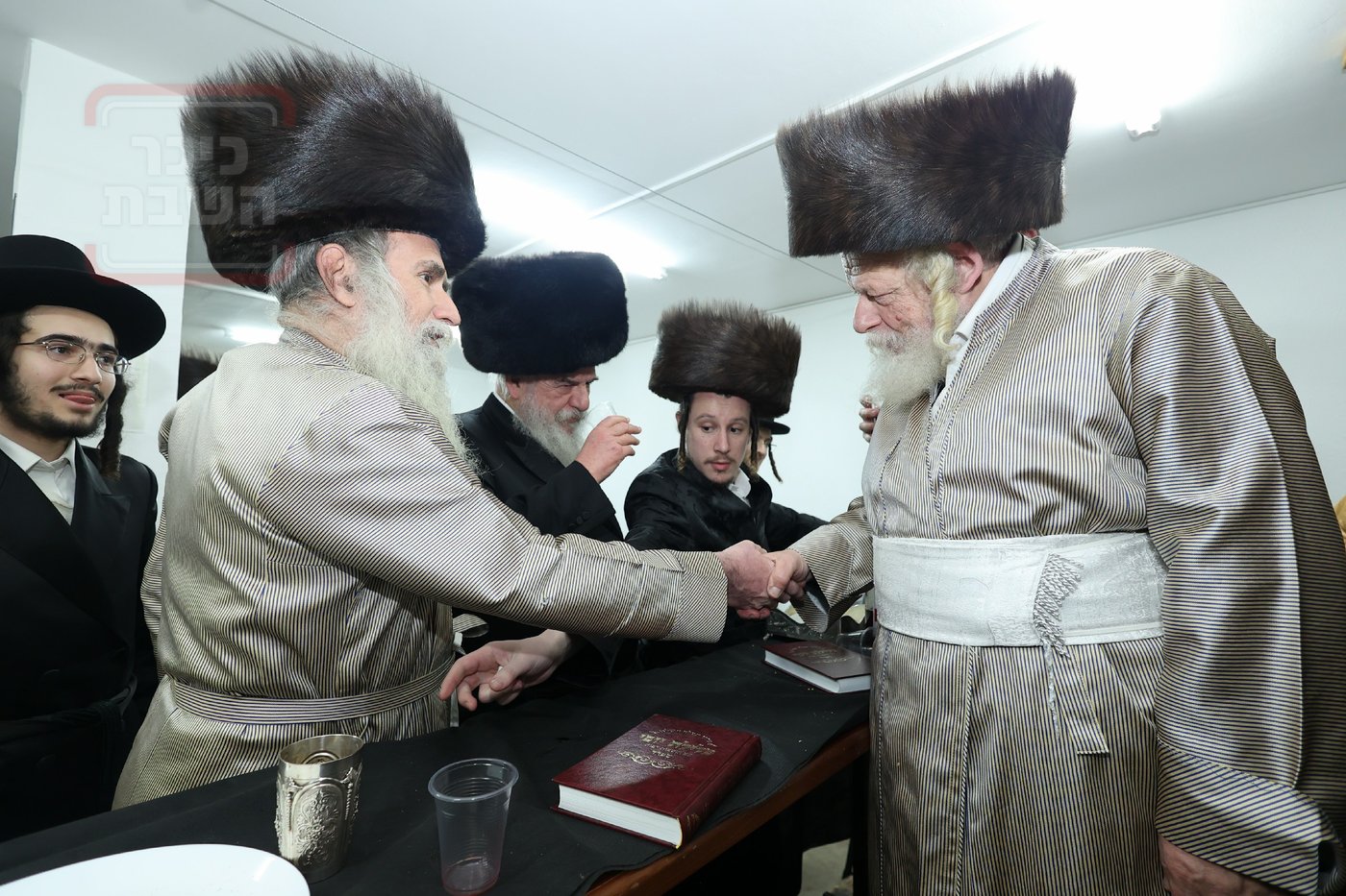 מלווה מלכה וסיום 'תניא' אצל המקובל הגה"צ רבי אביש ציינווירט 