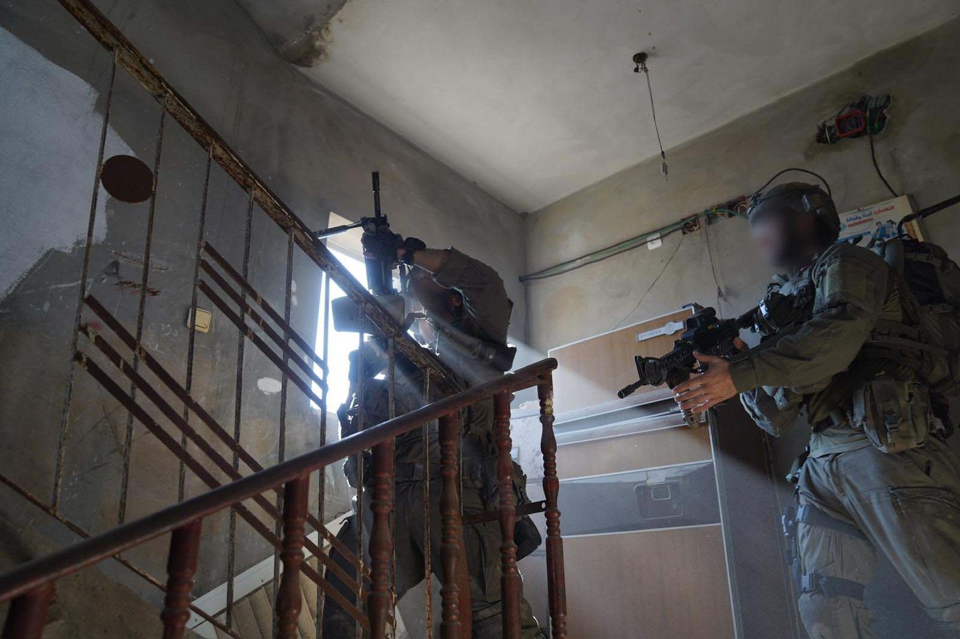 דיווח: ארה"ב ובריטניה נערכות לתקוף את החות'ים כבר הלילה