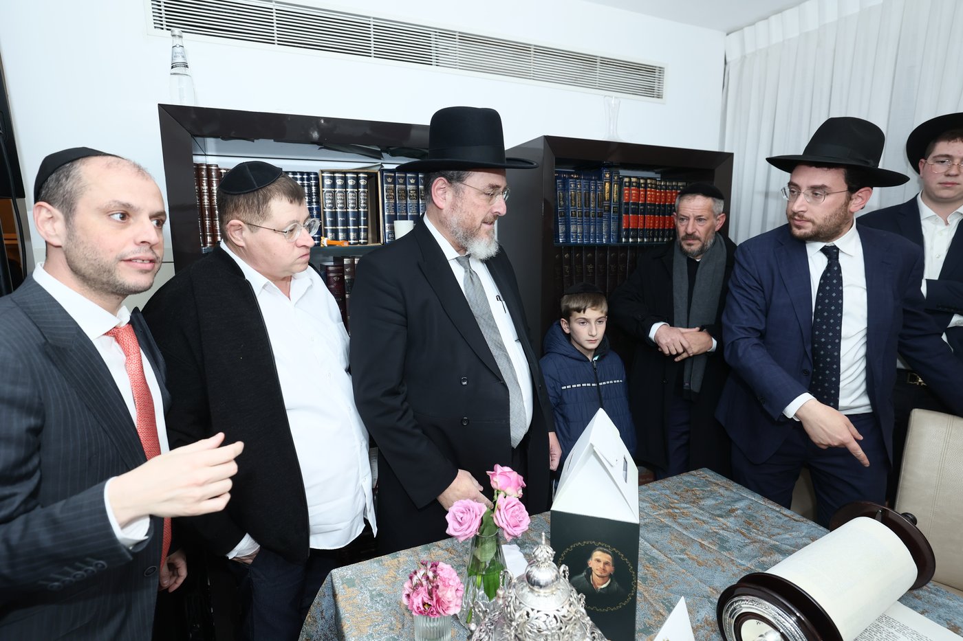 הכנסת ספר תורה לבית הכנסת נועם השם