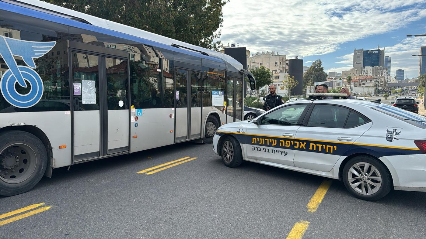 איראן הודיעה שתקפה "יעדי טרור" בסוריה ועיראק | צה"ל תוקף תשתיות של חיזבאללה