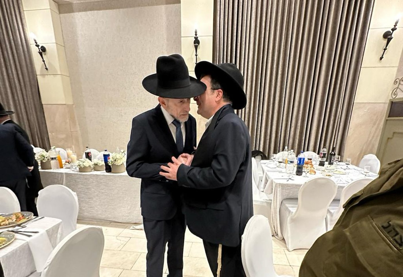 זופניק בכיכר • כל התמונות, הנייעס והחשיפות של השבוע