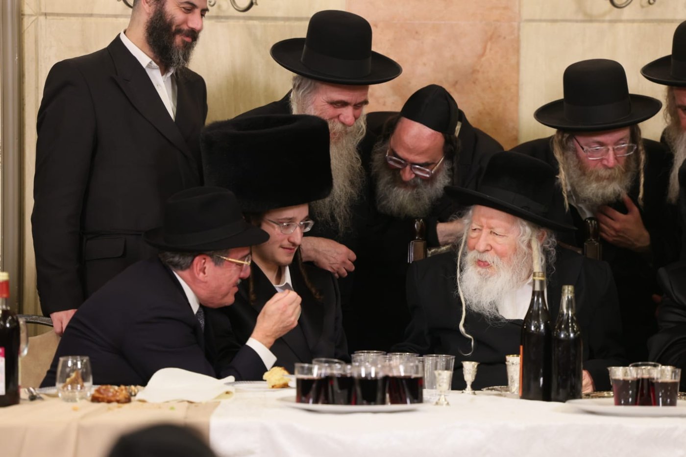 זופניק בכיכר • כל התמונות, הנייעס והחשיפות של השבוע