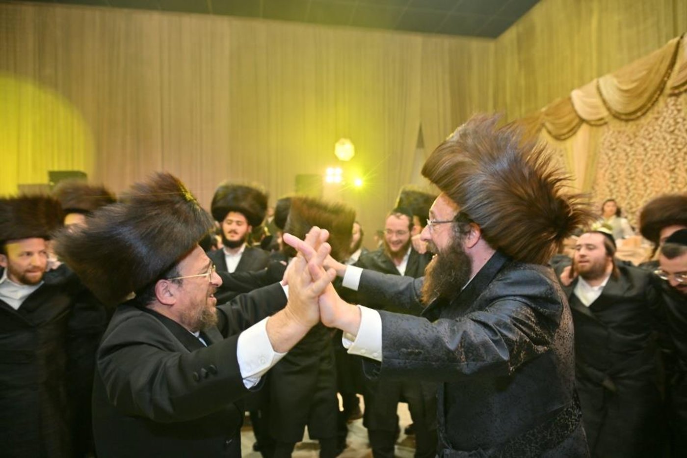 שמחת נישואי בת המשפיע הגה"צ רבי פנחס דוד בונקר