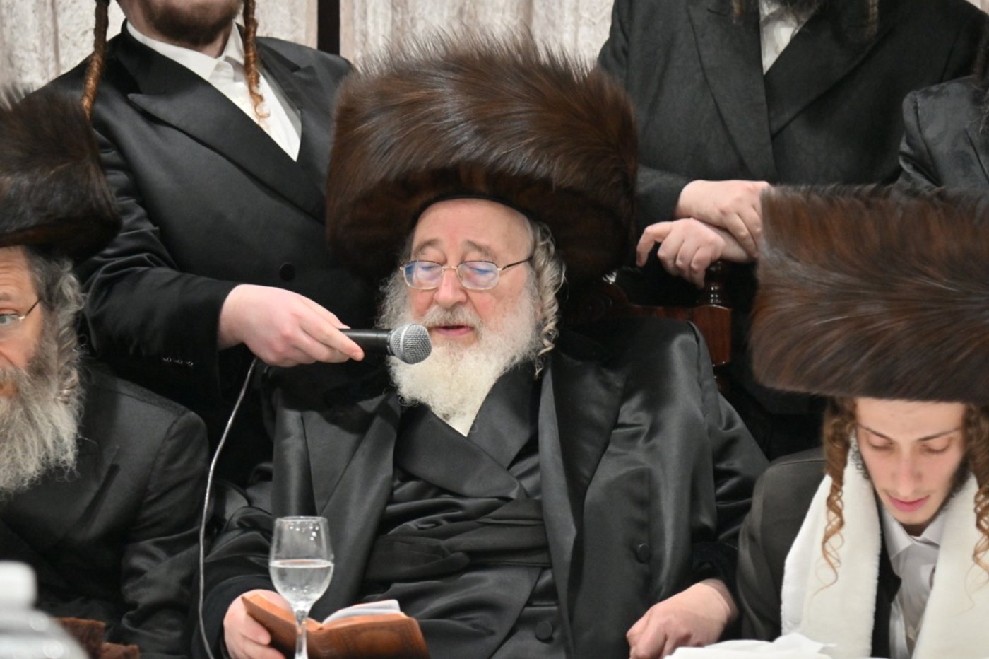 שמחת בית קארלין לעלוב - ספינקא - קרעטשניף ירושלים