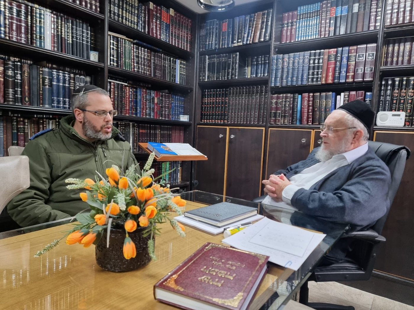 הרב נריה רוזנטל אצל הגר"א שלזינגר