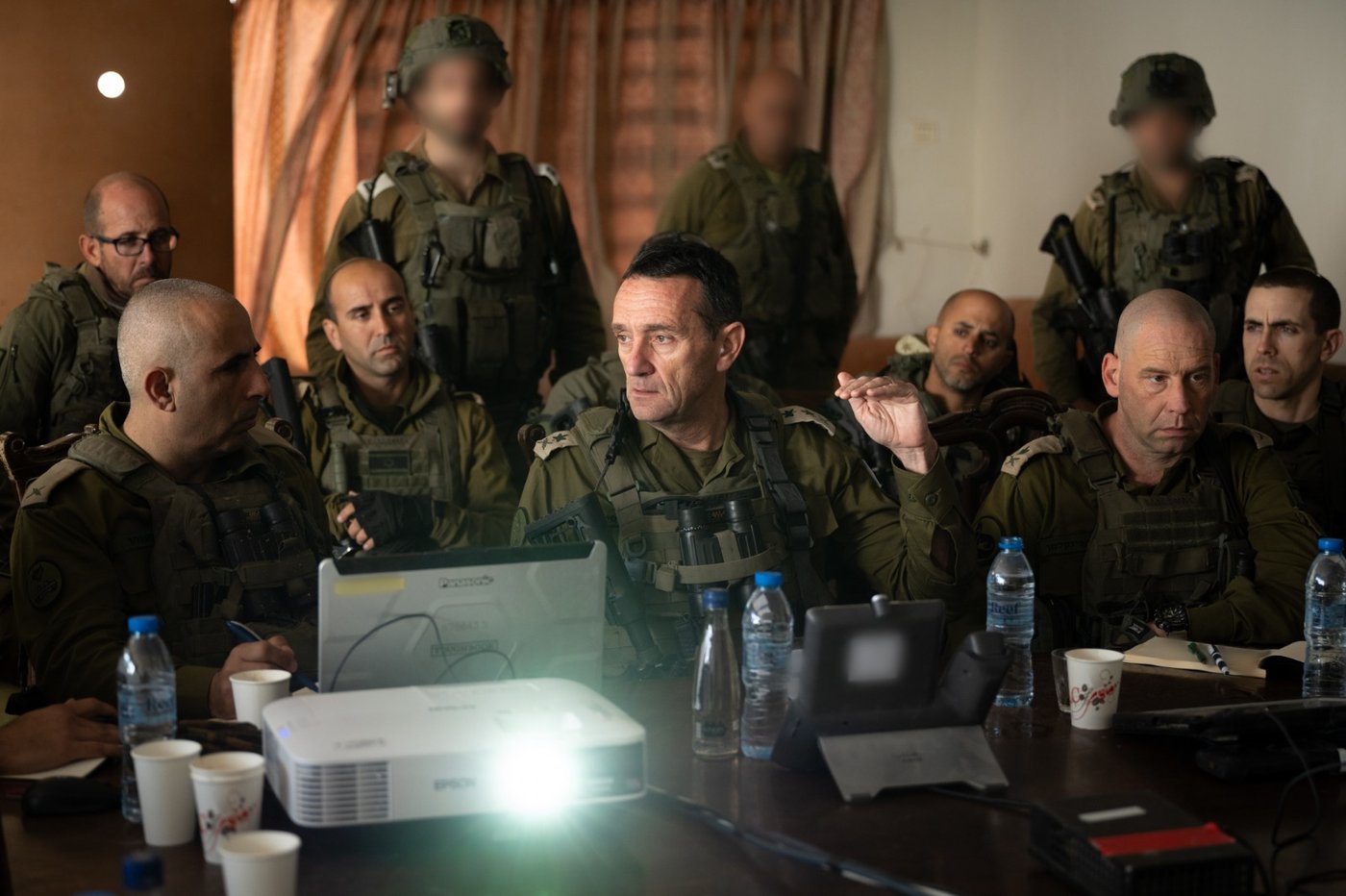 הרמטכ"ל ברצועת עזה: "הלחץ הצבאי - הכרחי במאמצים להשבת החטופים"