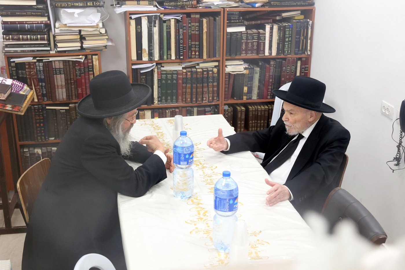 הגרמ"ה הירש עם הגר"ד כהן