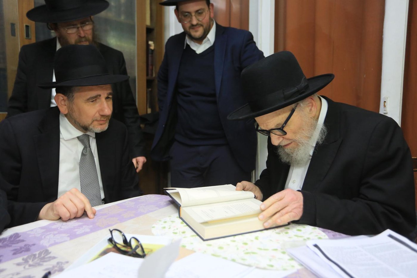 עלה מחאלב בגיל 9 - והפך למשפיע הגדול על הקהילה היהודית העשירה בעולם