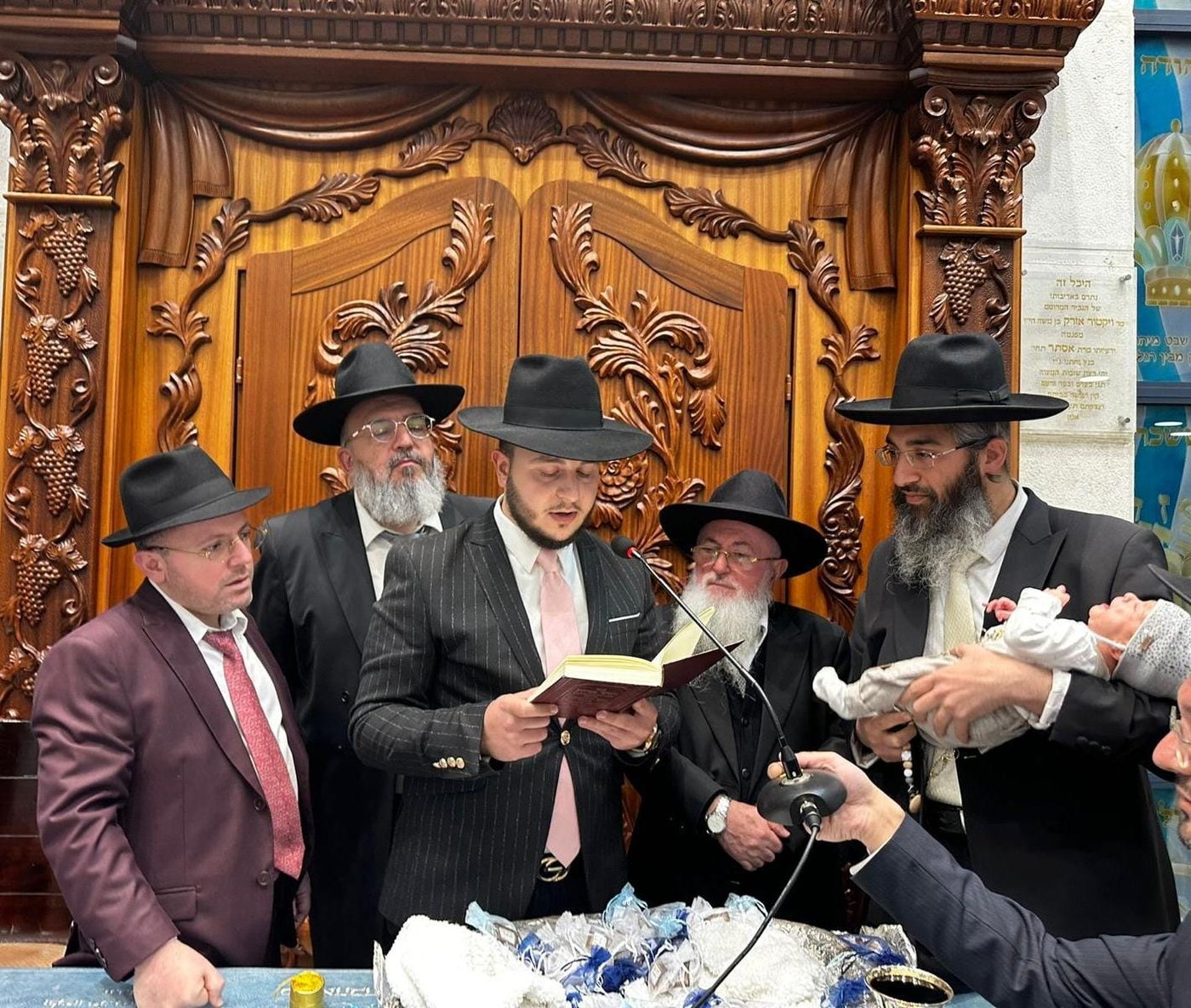 זופניק בכיכר • כל התמונות, הנייעס והחשיפות של השבוע
