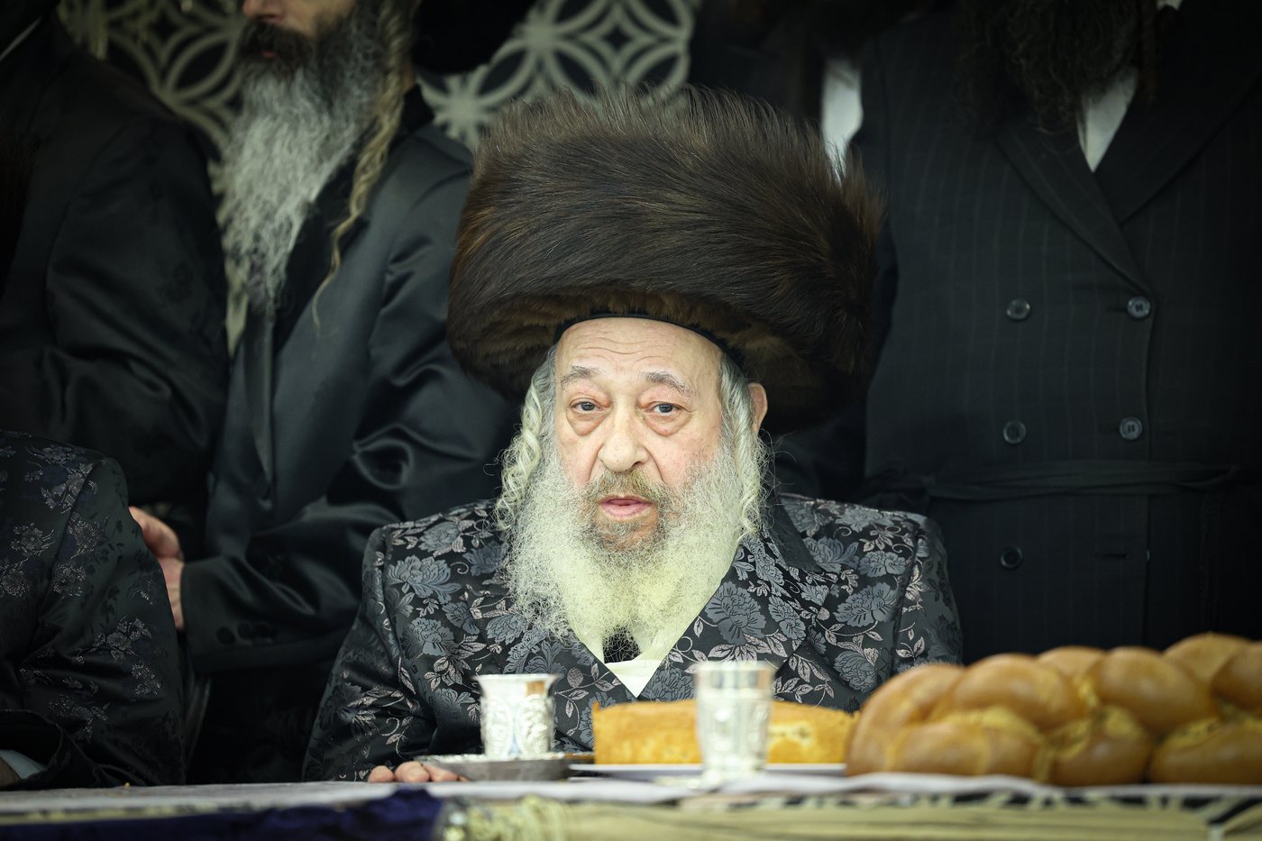 הכנסת ספר תורה בשומרי אמונים בירושלים