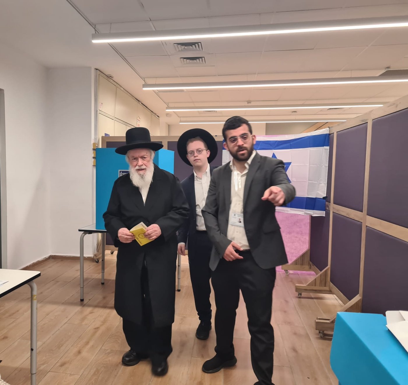 הגר"י זילברשטיין מצביע הבוקר