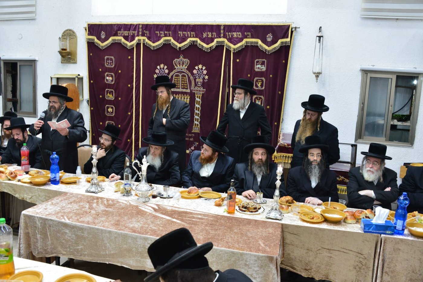 החסידים ציינו 11 שנים לפטירתו של האדמו"ר מנאשכיז