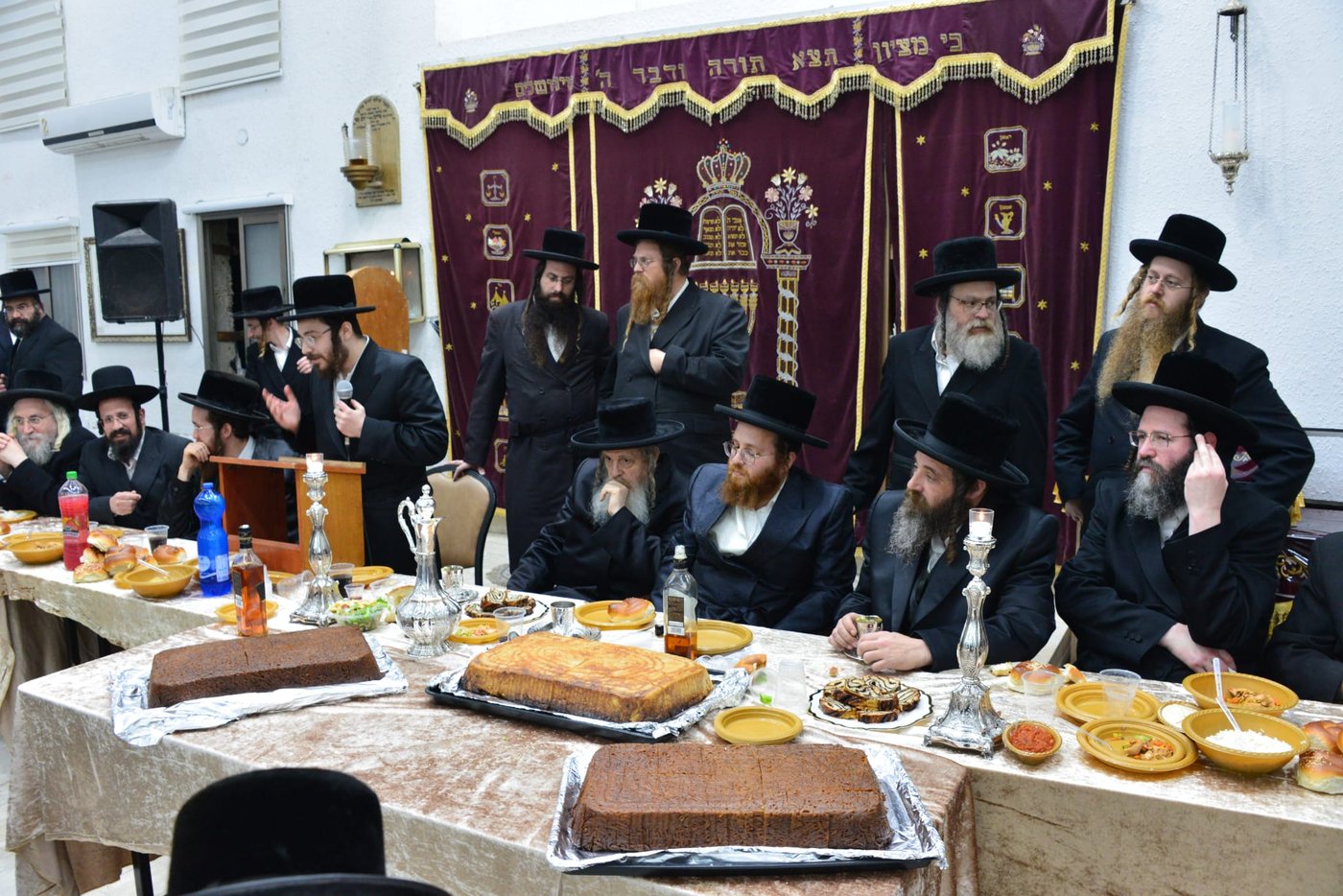 החסידים ציינו 11 שנים לפטירתו של האדמו"ר מנאשכיז