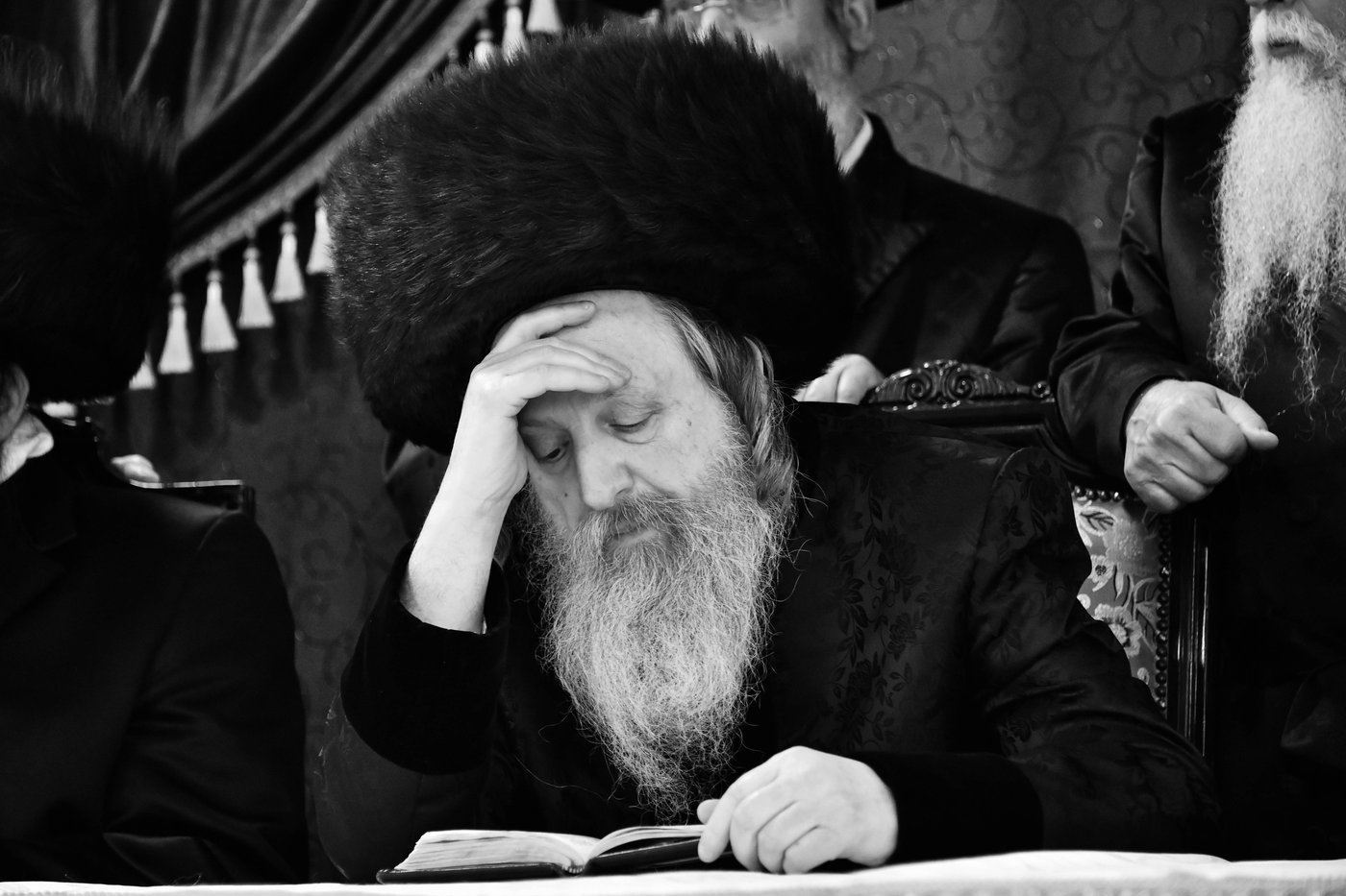 אבי הכלה התחדש עם שטריימל חדש, והסבא שבר את הצלחת