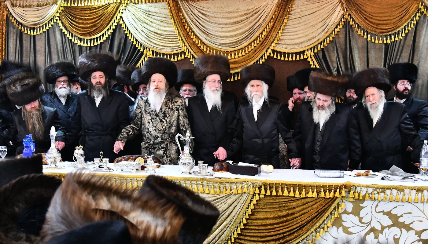 אבי הכלה התחדש עם שטריימל חדש, והסבא שבר את הצלחת