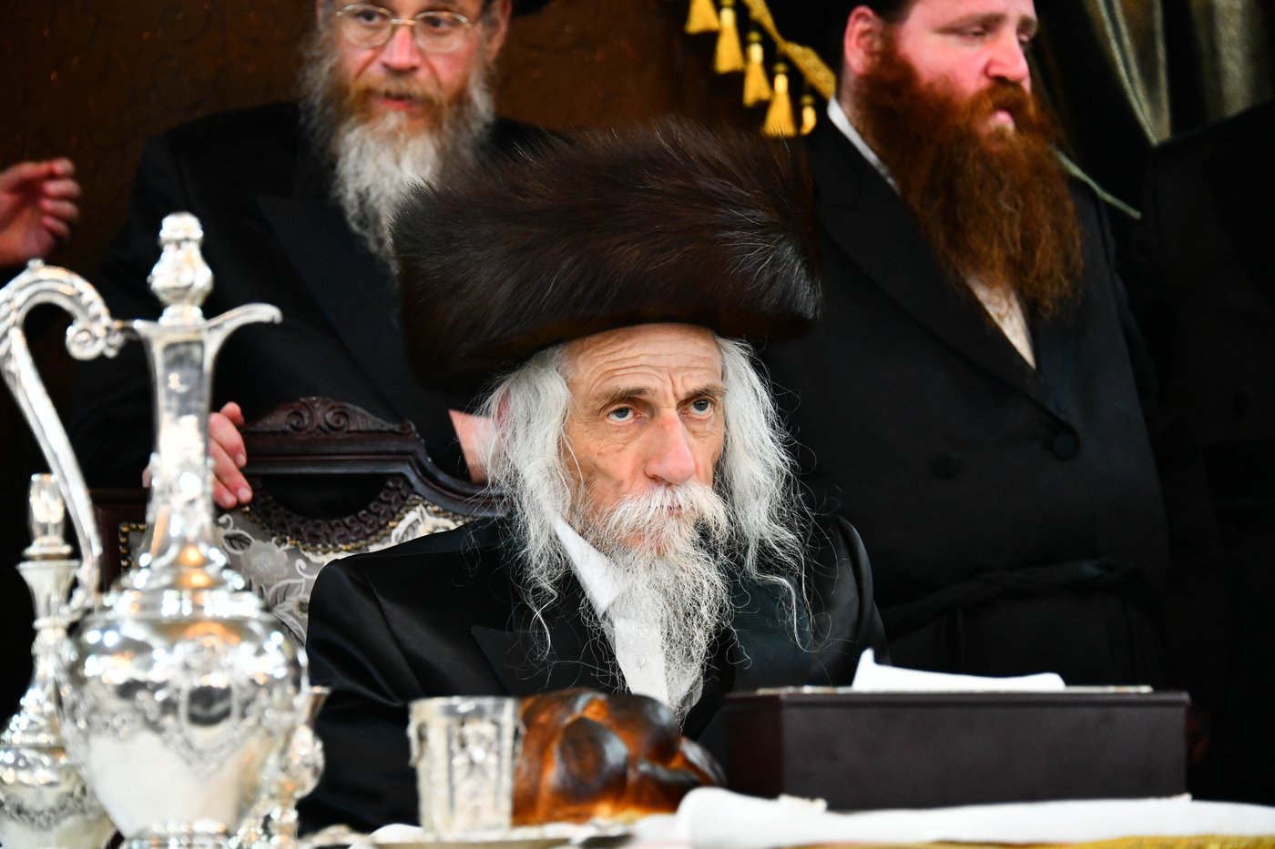 אבי הכלה התחדש עם שטריימל חדש, והסבא שבר את הצלחת