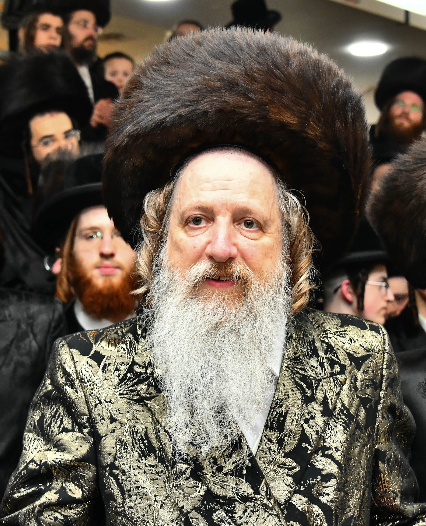 אבי הכלה התחדש עם שטריימל חדש, והסבא שבר את הצלחת