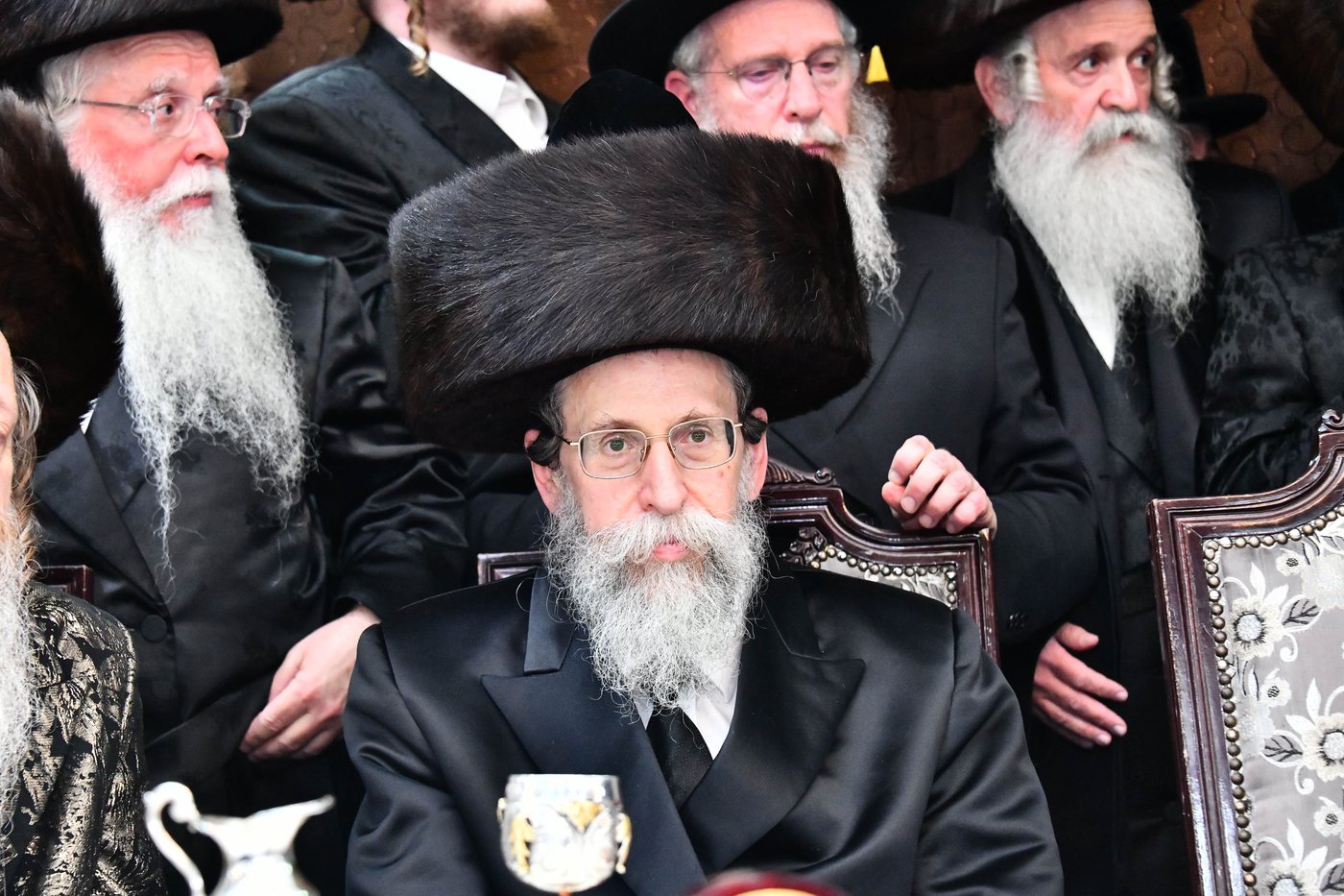 אבי הכלה התחדש עם שטריימל חדש, והסבא שבר את הצלחת