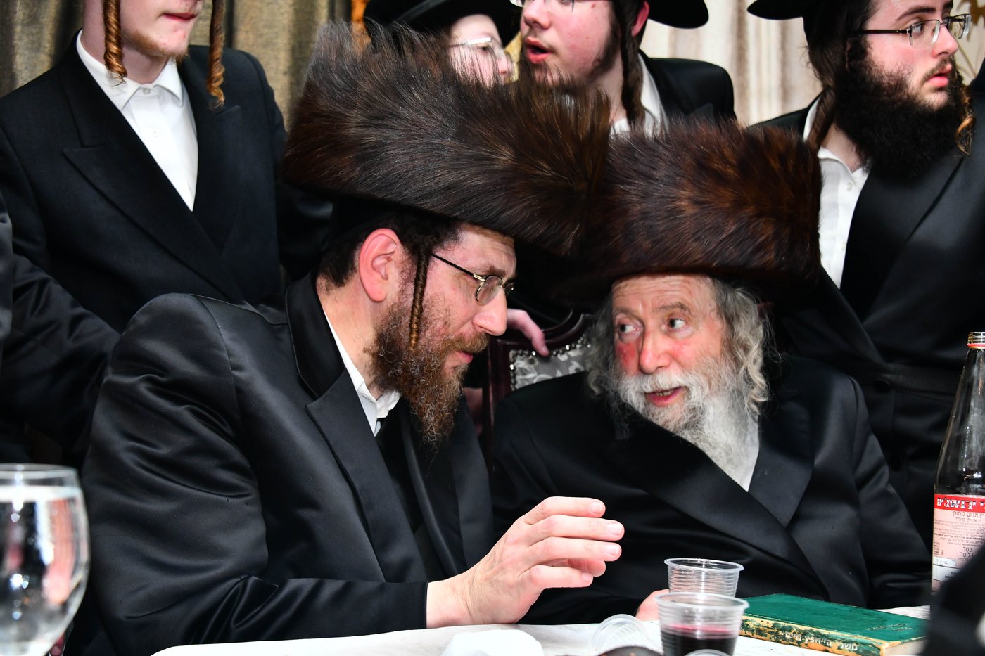 אבי הכלה התחדש עם שטריימל חדש, והסבא שבר את הצלחת