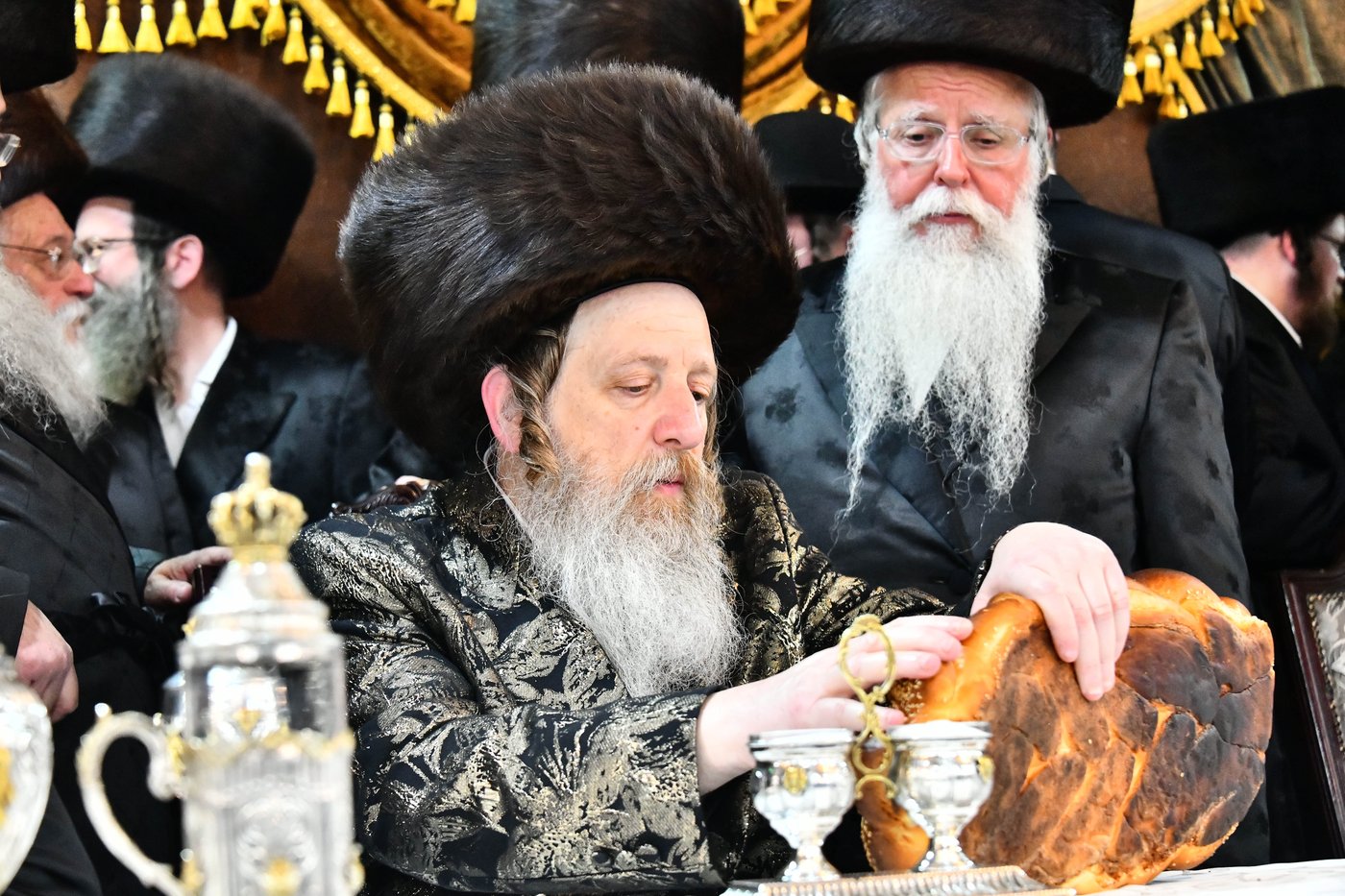 אבי הכלה התחדש עם שטריימל חדש, והסבא שבר את הצלחת