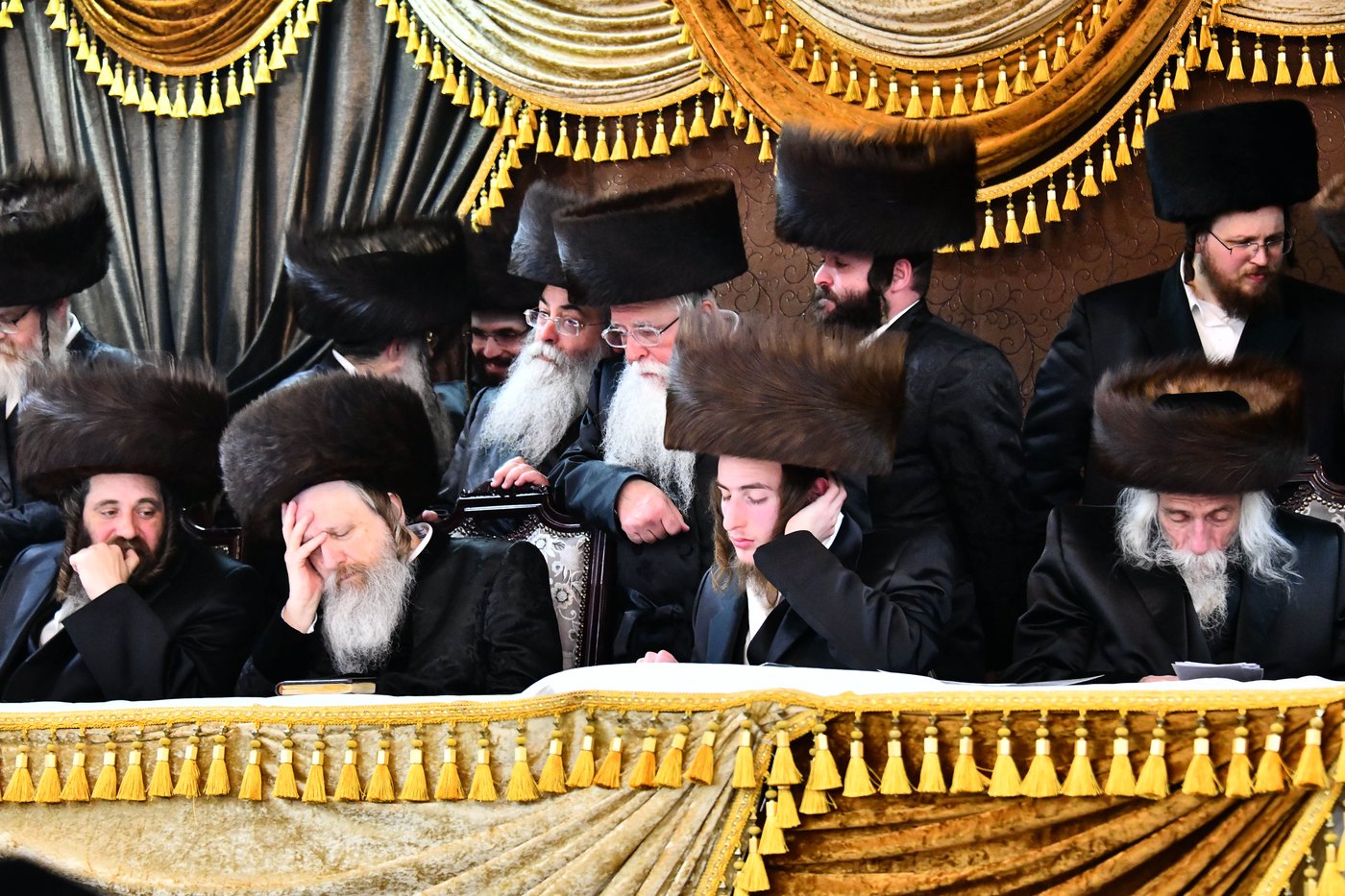 אבי הכלה התחדש עם שטריימל חדש, והסבא שבר את הצלחת