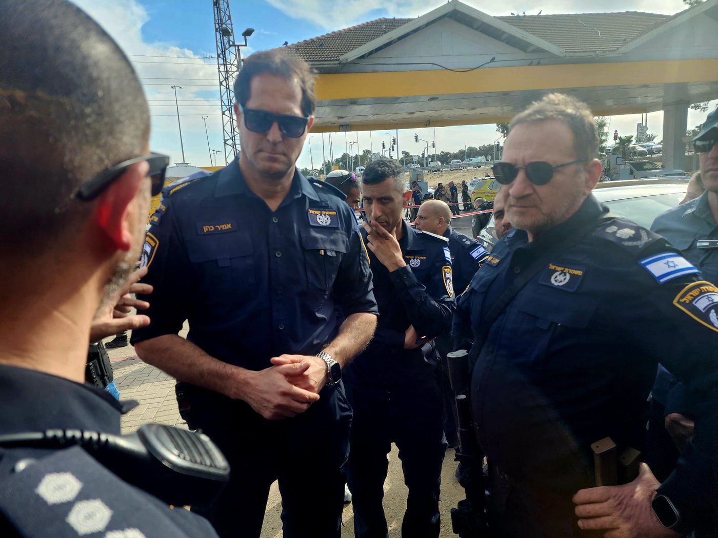 המפכ"ל בזירת הפיגוע