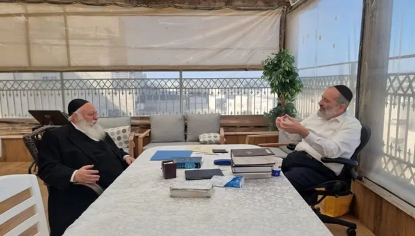 אריה דרעי ויצחק גולדקנופף