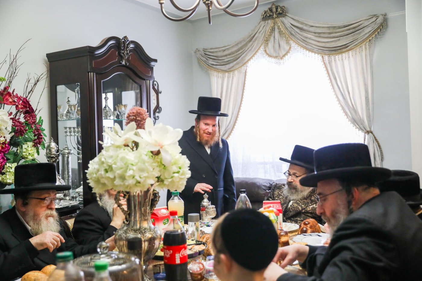 האדמו"ר מוויזשניץ לונדון בארה"ב