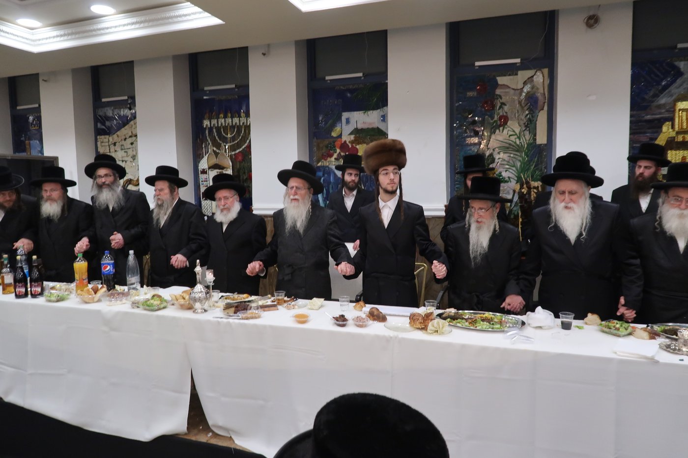 שמחת בית מכנובקא בעלזא –קרית צאנז ירושלים -מעליץ - מאקווא אשדוד