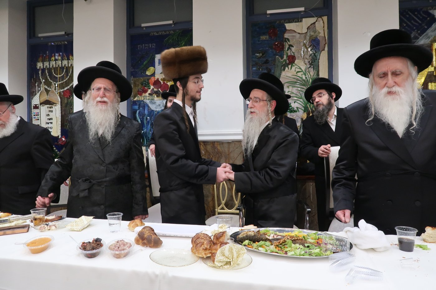 שמחת בית מכנובקא בעלזא –קרית צאנז ירושלים -מעליץ - מאקווא אשדוד