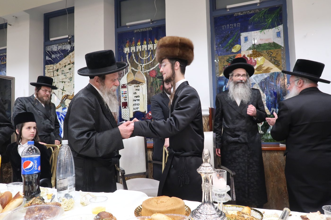 שמחת בית מכנובקא בעלזא –קרית צאנז ירושלים -מעליץ - מאקווא אשדוד