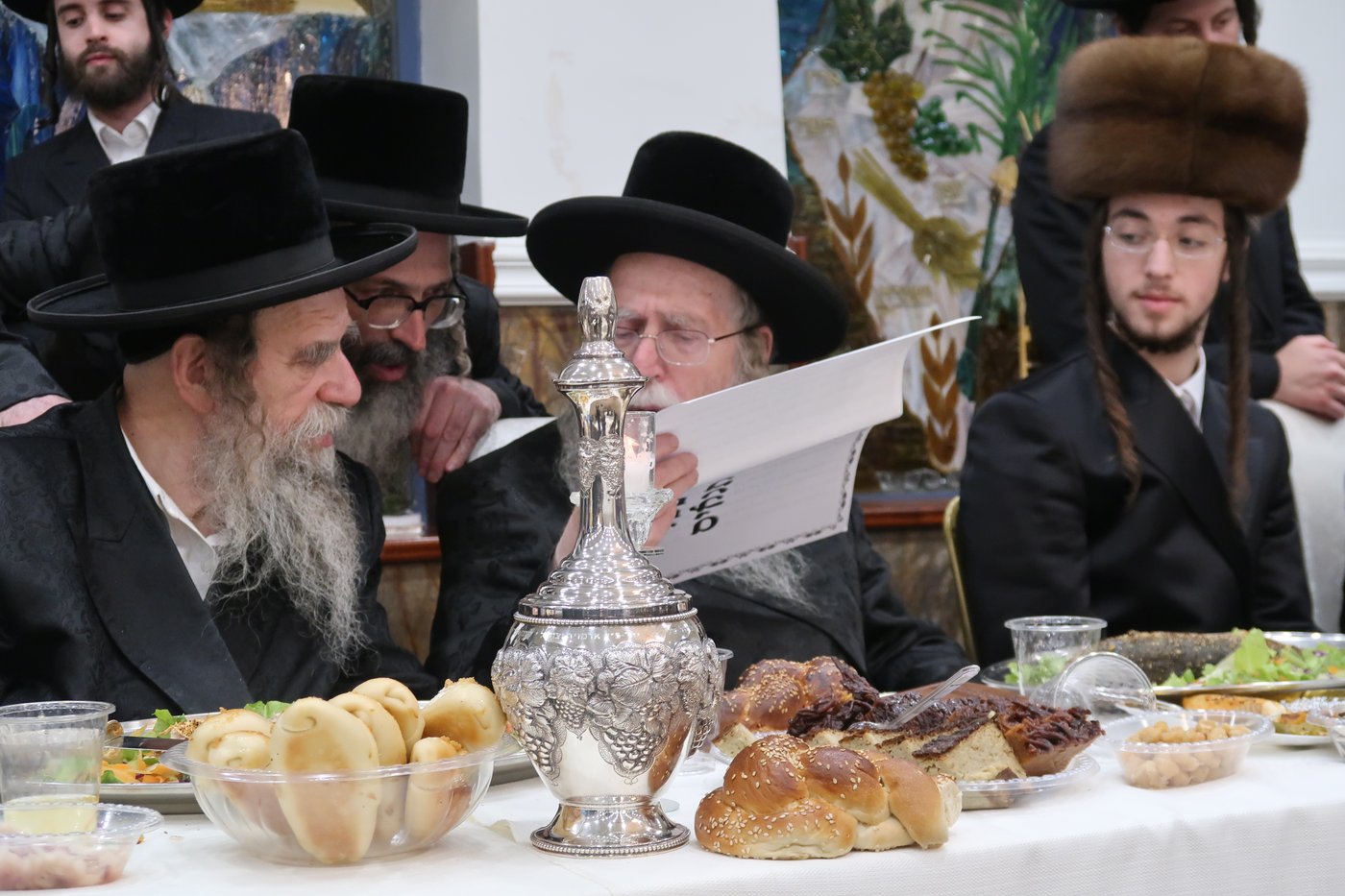 שמחת בית מכנובקא בעלזא –קרית צאנז ירושלים -מעליץ - מאקווא אשדוד