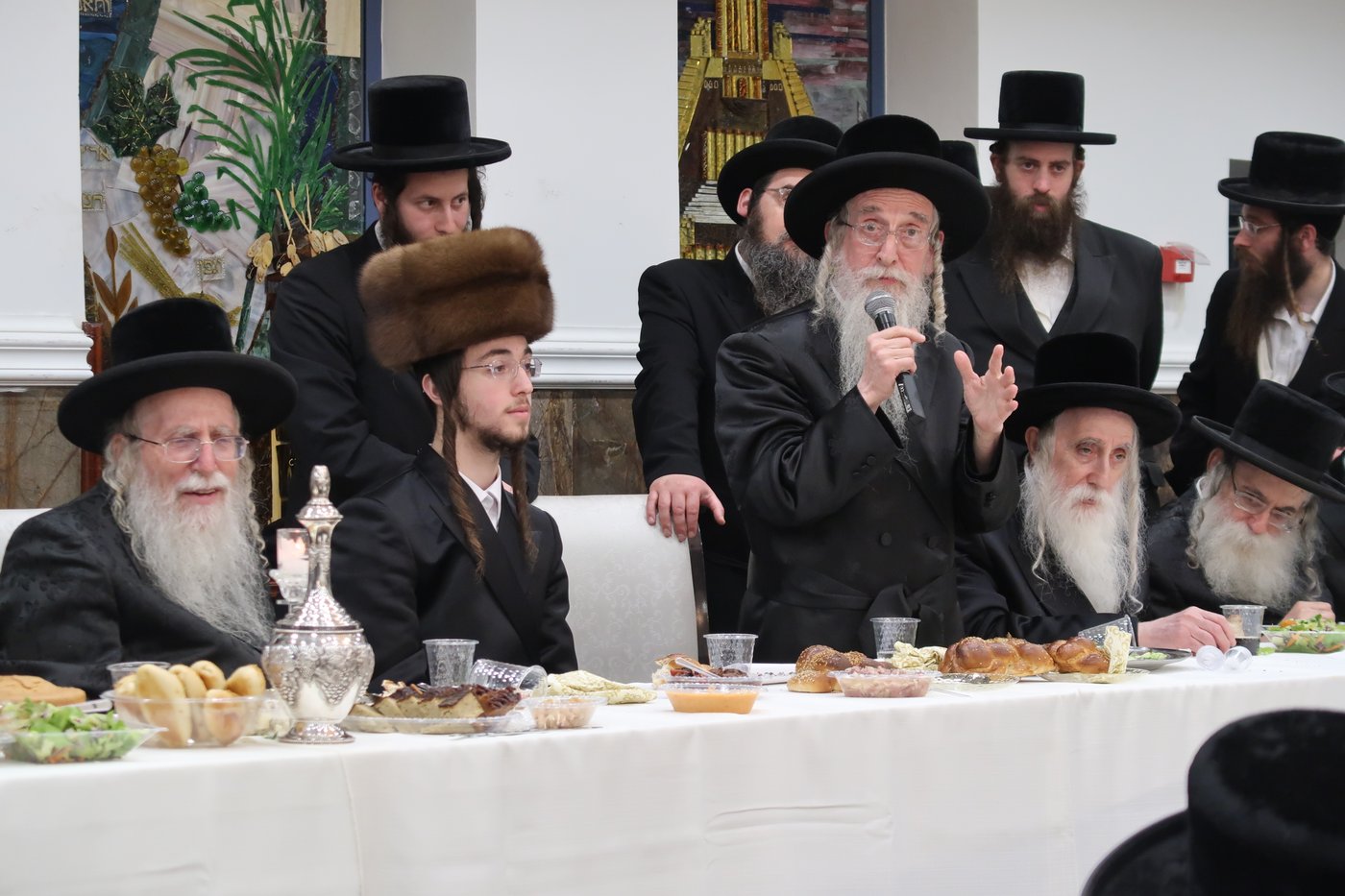 שמחת בית מכנובקא בעלזא –קרית צאנז ירושלים -מעליץ - מאקווא אשדוד