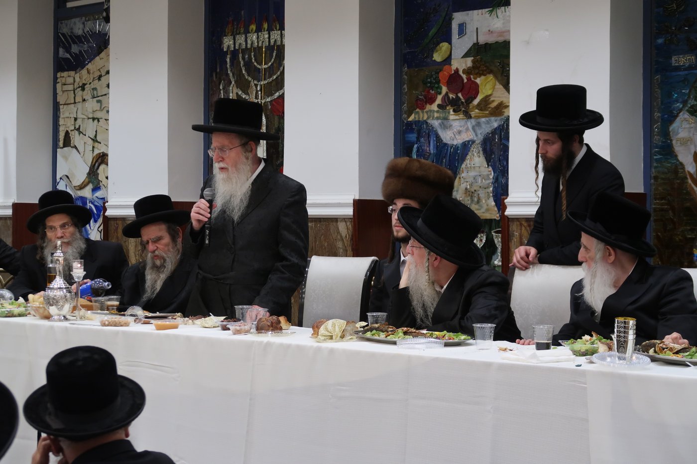שמחת בית מכנובקא בעלזא –קרית צאנז ירושלים -מעליץ - מאקווא אשדוד