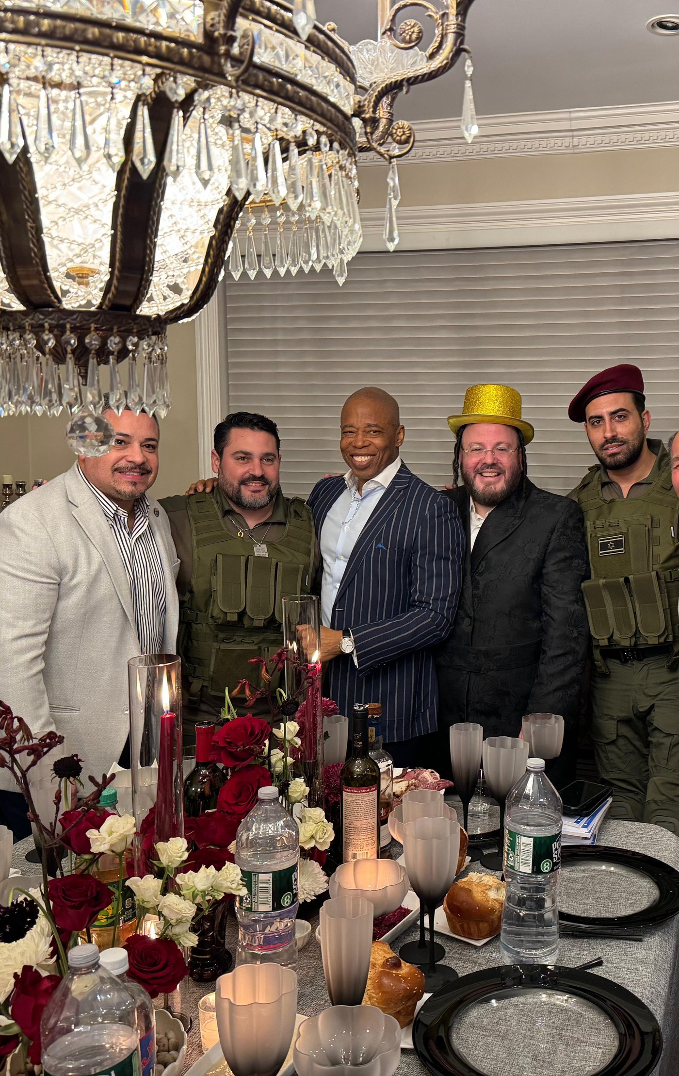 זופניק בכיכר • כל התמונות, הנייעס והחשיפות של פורים