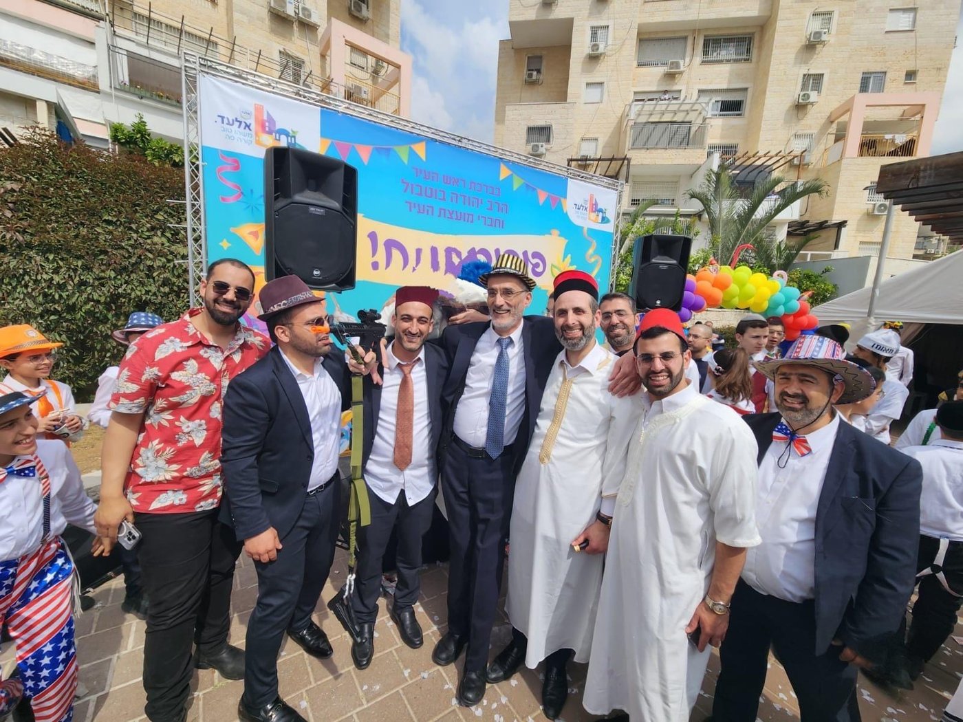 זופניק בכיכר • כל התמונות, הנייעס והחשיפות של פורים