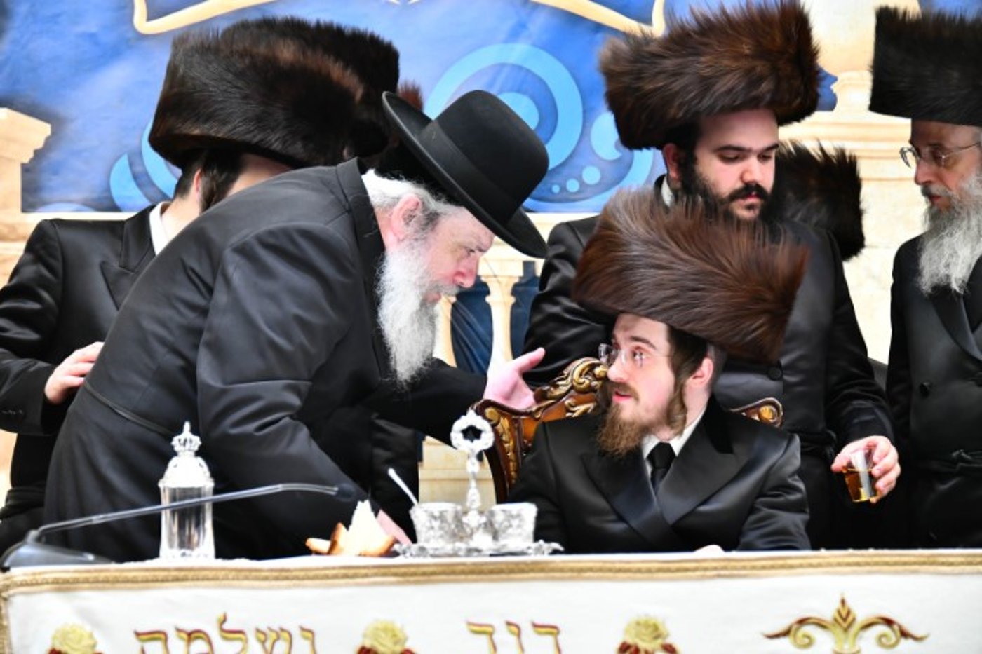 אלפים בשמחת הברית לינוקא מסאדיגורה; איך נקרא הבן?