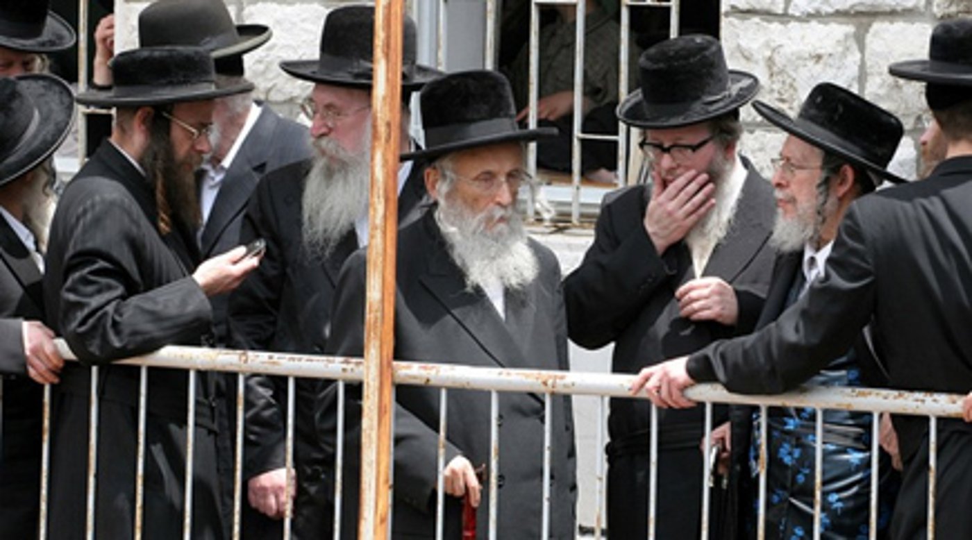 ,,הגאב"ד רבי טוביה וויס שליט"א.
