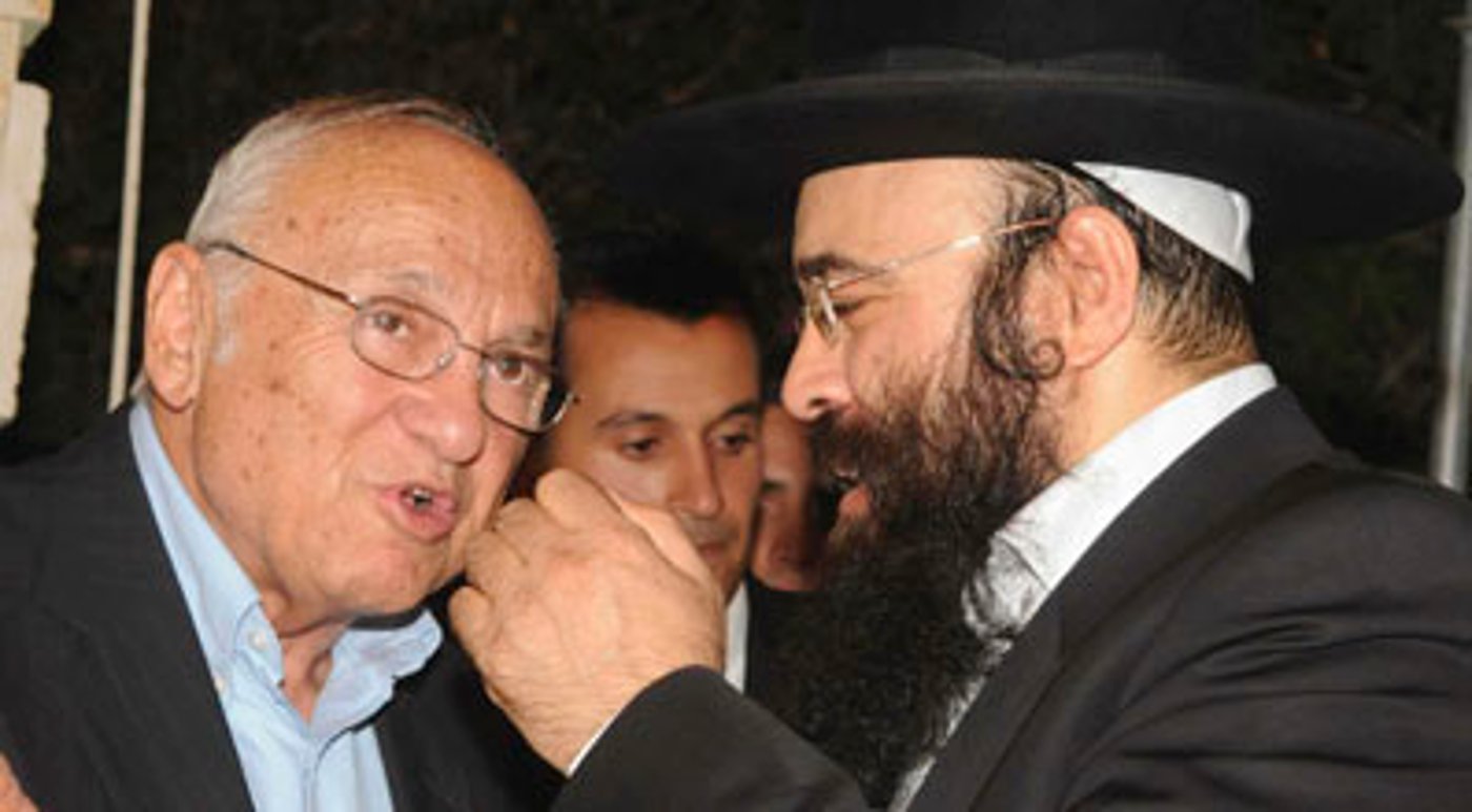 הרנטגן ונאמן השבוע.