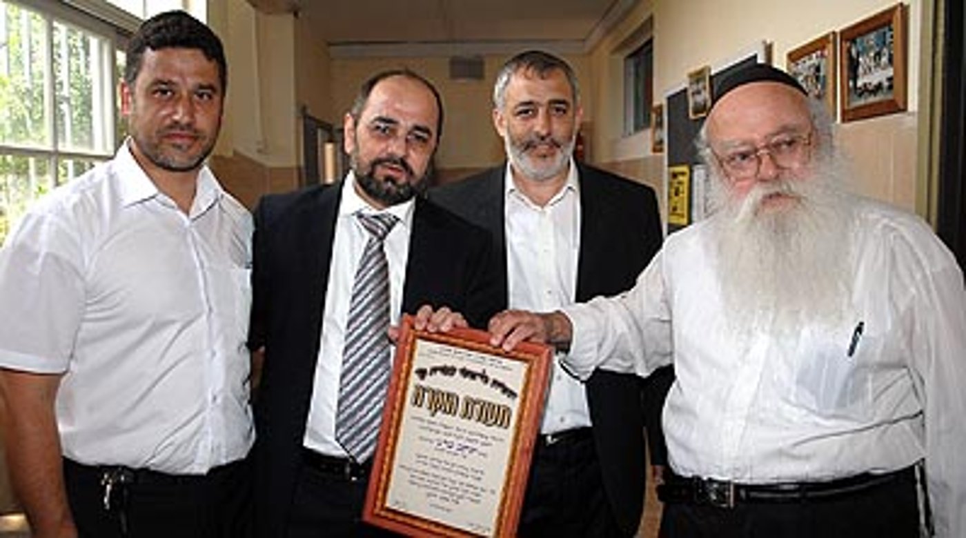 השר מרגי בחדרה.