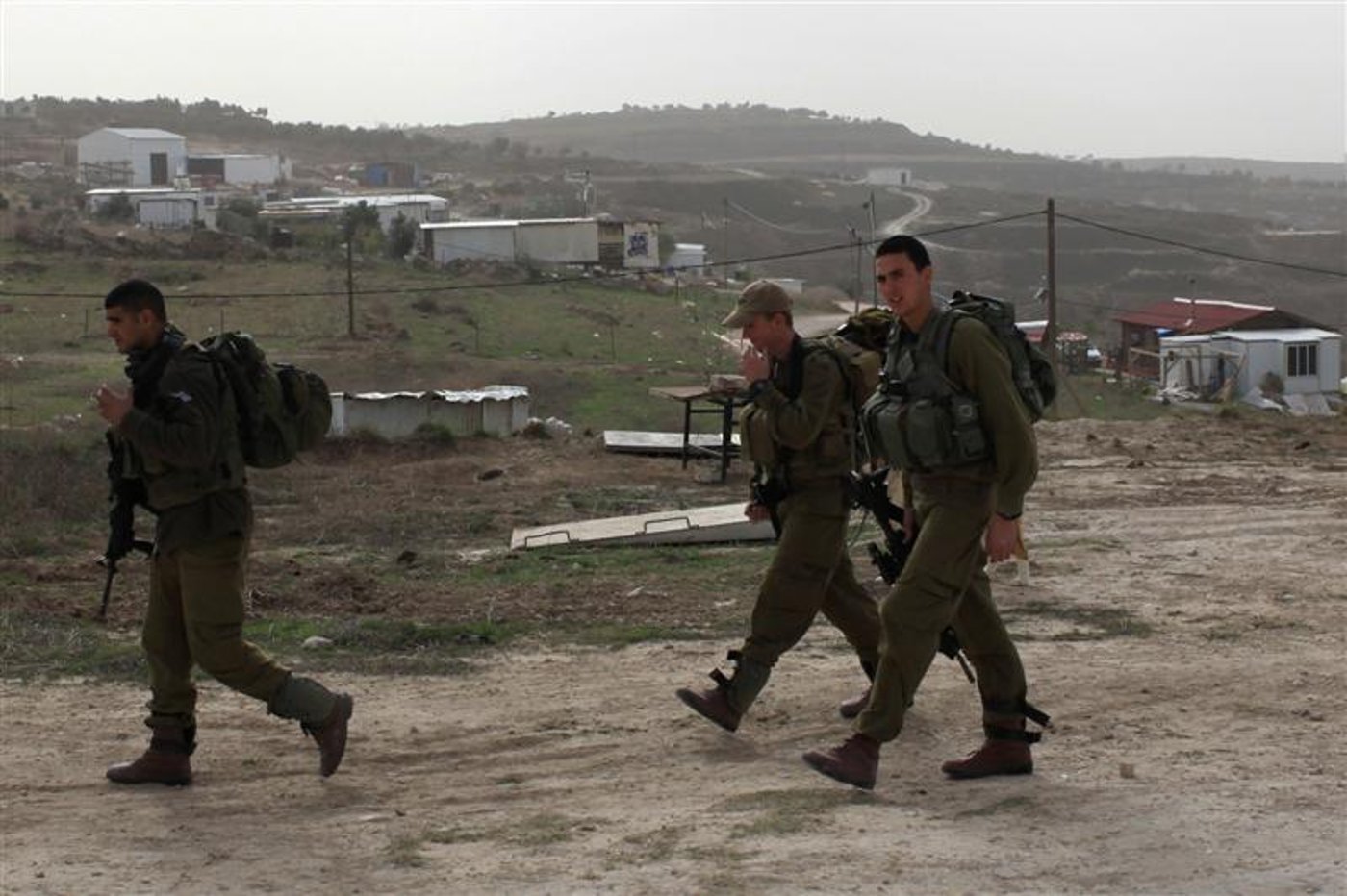 ימי הקפאה: תמונות מהשטח הבוער