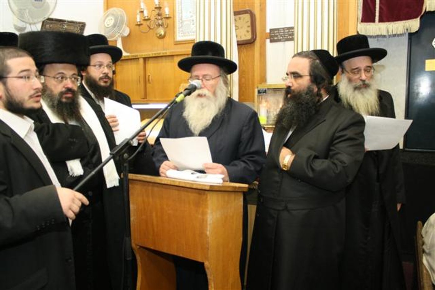 אלפים ליוו למנוחות את האדמו"ר מבוסטון זצ"ל